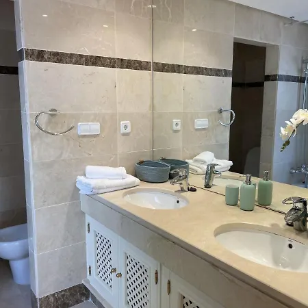Cozy Near Puerto Banus Marbella